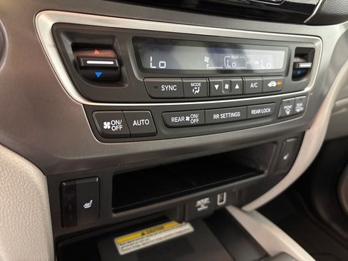 Used 2021 Honda Pilot Special Edition image 39