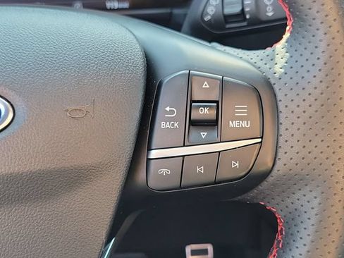 Certified 2024 Ford Escape ST-Line w/ Tech Pack #1 AWD/4WD image 18