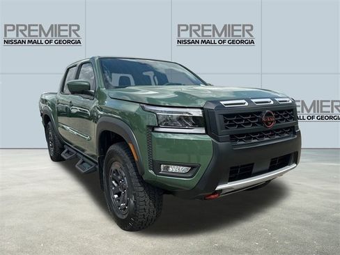 New 2025 Nissan Frontier PRO-4X w/ Pro Convenience Package image 3