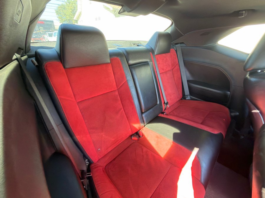 Used 2019 Dodge Challenger R/T w/ Plus Package RWD image 36