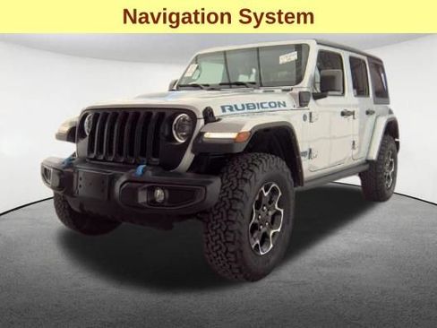 Used 2023 Jeep Wrangler Unlimited Rubicon 4xe w/ Dual Top Group AWD/4WD image 4