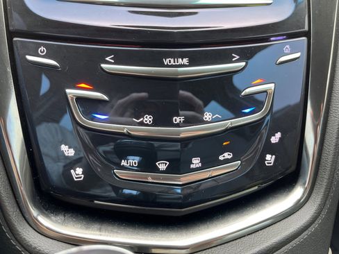 Used 2018 Cadillac CTS Luxury image 23