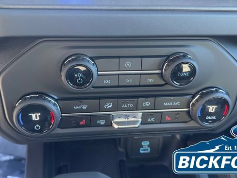 New 2025 Ford Bronco Big Bend w/ Black Diamond Package AWD/4WD image 12
