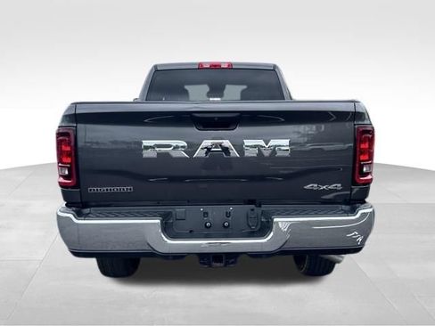 Used 2025 RAM 2500 Big Horn AWD/4WD image 6