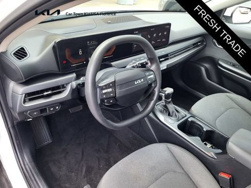 Certified 2025 Kia K4 FWD image 9