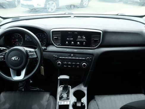 Used 2022 Kia Sportage LX image 32