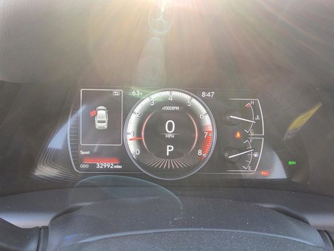 Used 2025 Lexus ES 350 w/ Premium Package image 16