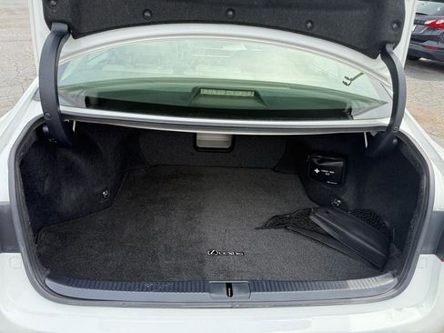 Used 2013 Lexus ES 350 w/ Luxury Pkg FWD image 11