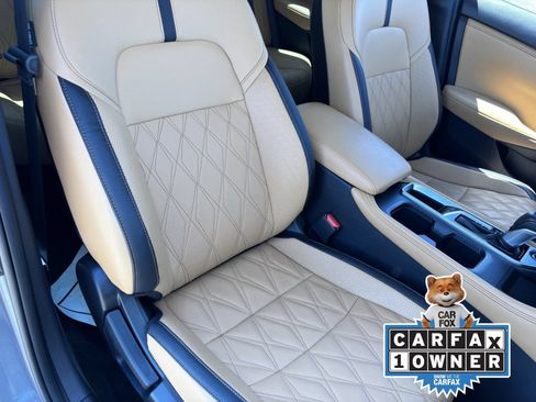 Certified 2025 Nissan Sentra SV w/ SV Premium Package FWD image 10