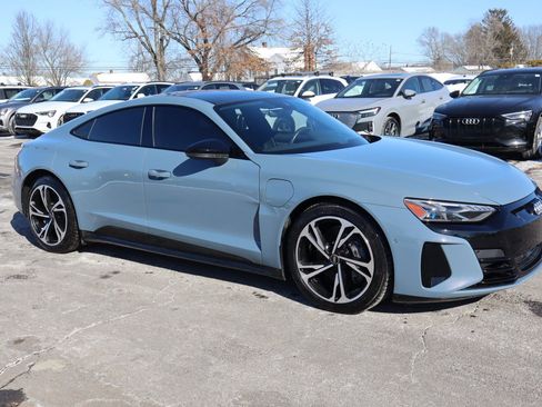Used 2022 Audi e-tron GT Prestige w/ Prestige Package AWD/4WD image 3