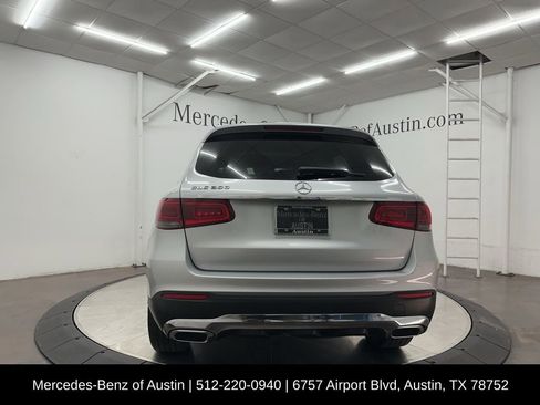 Used 2020 Mercedes-Benz GLC 300 image 7