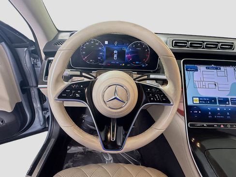 Used 2022 Mercedes-Benz S 500 4MATIC image 13