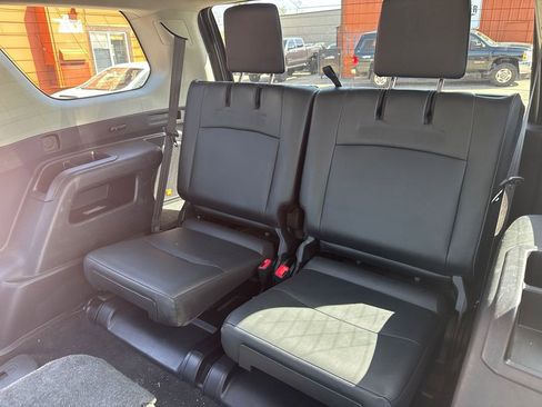 Used 2019 Toyota 4Runner Limited image 17