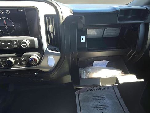 Used 2015 GMC Sierra 1500 SLE w/ SLE Value Package AWD/4WD image 16