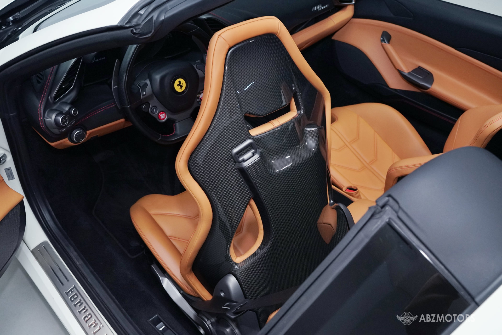 Used 2018 Ferrari 488 Spider RWD image 23
