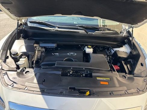 Used 2019 INFINITI QX60 Luxe w/ Essential Package image 32