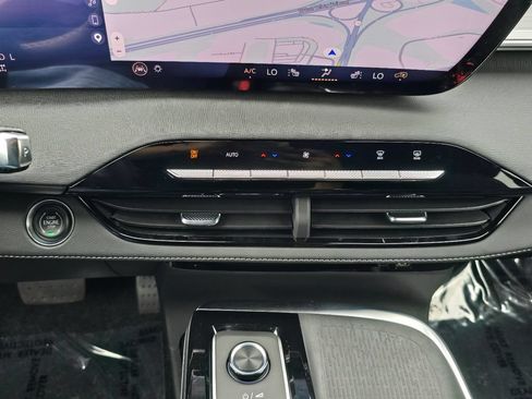 New 2026 Buick Enclave Preferred w/ Power Package AWD/4WD image 16