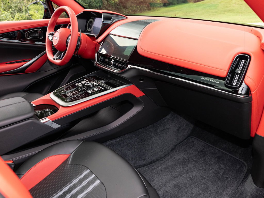 Used 2026 Aston Martin DBX 707 AWD/4WD image 61