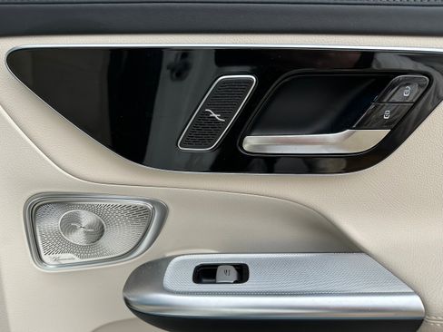 Used 2023 Mercedes-Benz GLC 300 4MATIC image 22