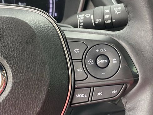 Certified 2023 Toyota Corolla Cross XSE image 25