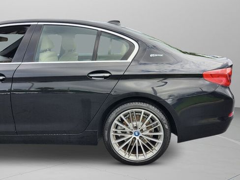Used 2018 BMW 530e 530e iPerformance image 37