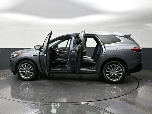 Used 2019 Buick Enclave Premium w/ Experience Buick Package image 35