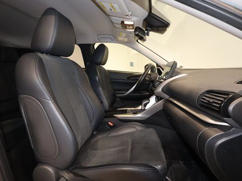 Used 2025 Mitsubishi Eclipse Cross SE AWD/4WD image 27