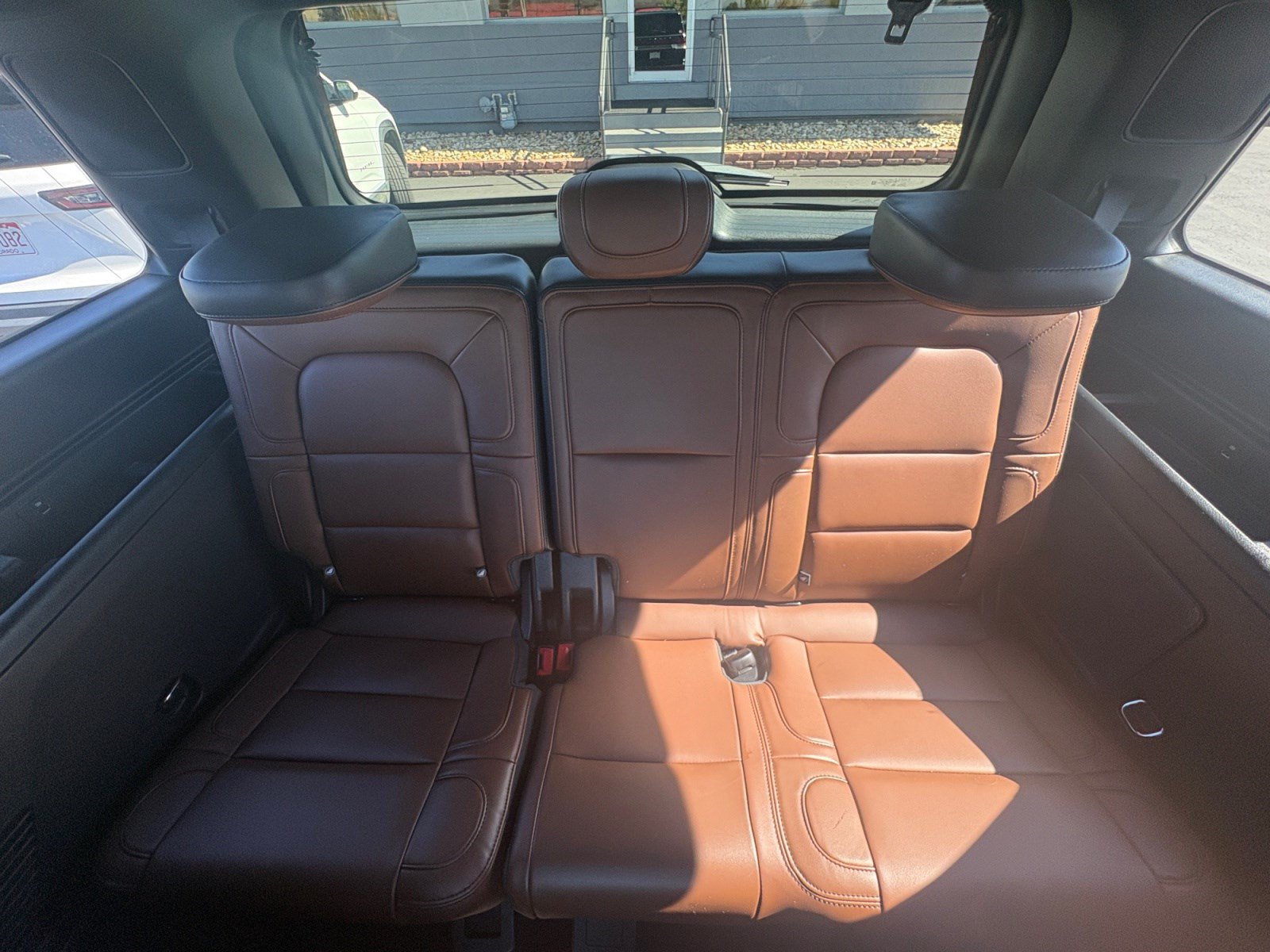 Certified 2023 Lincoln Navigator Reserve AWD/4WD image 18