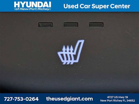 Used 2026 Hyundai Elantra Limited w/ Cargo Package image 24