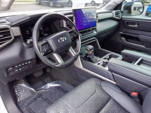 Used 2024 Toyota Tundra Limited image 13