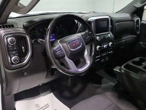 Used 2019 GMC Sierra 1500 SLE AWD/4WD image 14