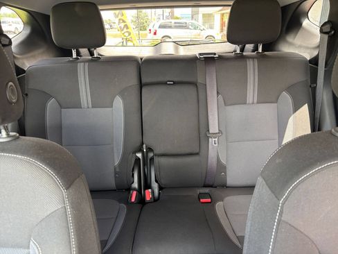Used 2025 Chevrolet Blazer LT FWD image 39