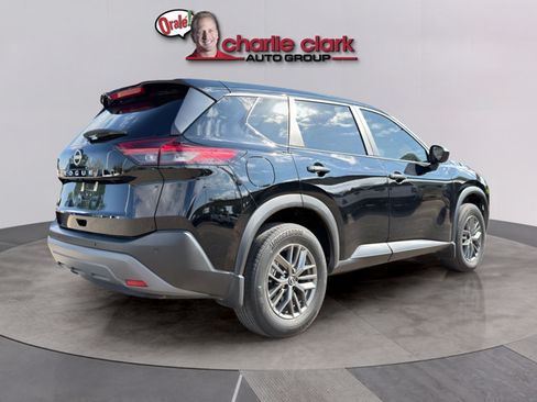 Certified 2023 Nissan Rogue S FWD image 5