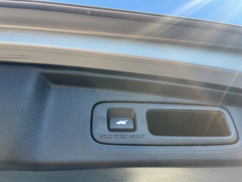 Used 2023 Honda CR-V Sport Touring image 10