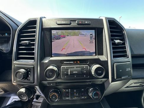 Used 2018 Ford F150 XLT w/ Equipment Group 302A Luxury AWD/4WD image 26