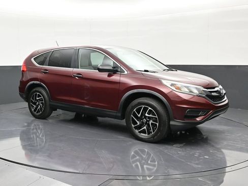 Used 2016 Honda CR-V SE image 7