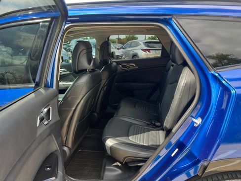 Used 2023 Kia Sportage SX FWD image 17