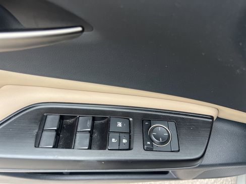 Used 2019 Lexus ES 350 image 21