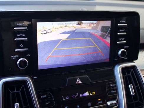 Used 2021 Kia Sorento EX FWD image 22