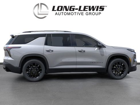 New 2026 Chevrolet Traverse LT w/ Midnight/Sport Edition FWD image 5