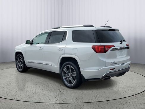 Used 2019 GMC Acadia Denali AWD/4WD image 4