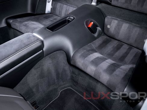 Used 2017 Porsche 911 Carrera GTS w/ GTS Interior Package image 73