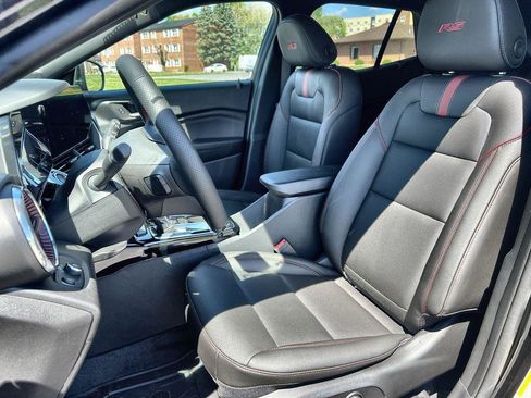 New 2026 Chevrolet Trax RS w/ Sunroof Package FWD image 14