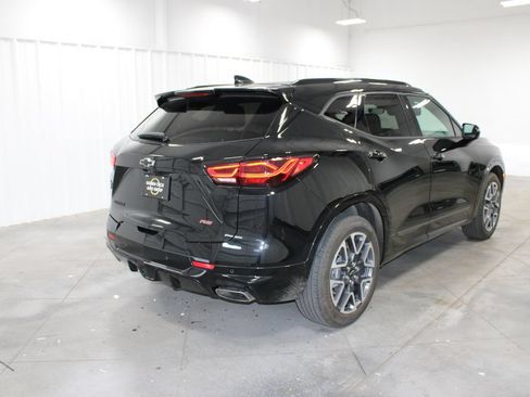 Used 2024 Chevrolet Blazer RS w/ Driver Confidence II Package FWD image 9