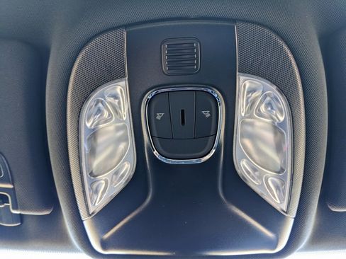 New 2026 Jeep Compass Latitude image 53