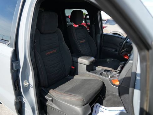 Used 2023 Nissan Frontier PRO-4X w/ Pro Convenience Package AWD/4WD image 20