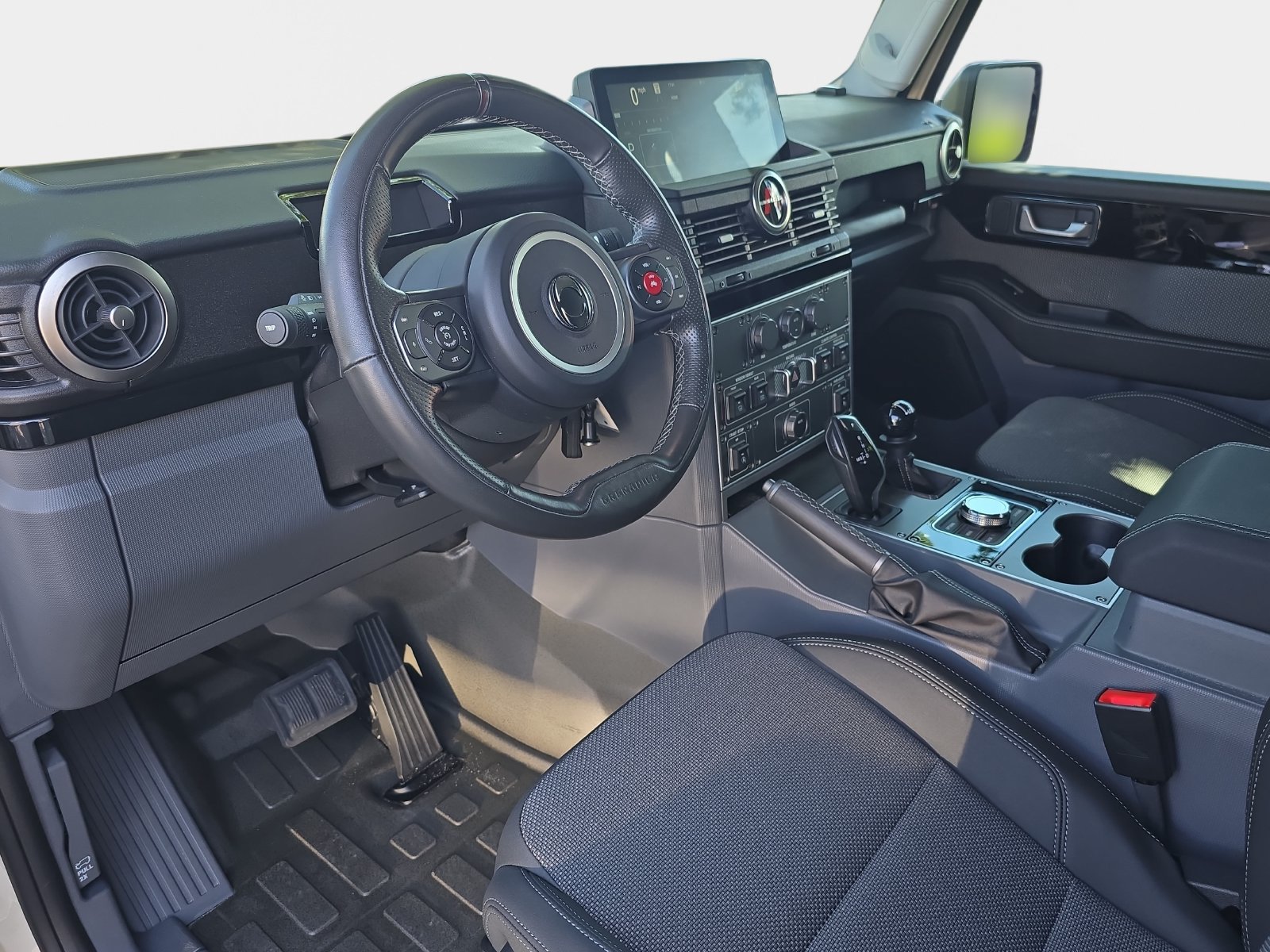 Used 2024 INEOS Grenadier Station Wagon AWD/4WD image 20