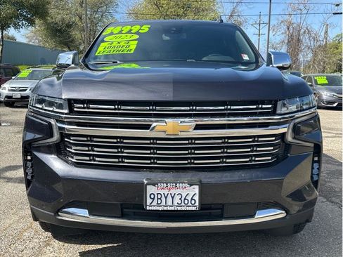 Used 2023 Chevrolet Suburban Premier AWD/4WD image 3