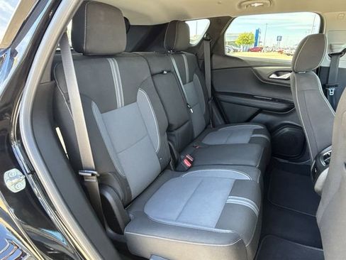Used 2023 Chevrolet Blazer LT image 29