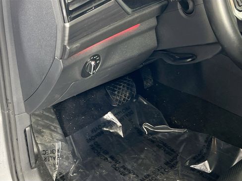 Used 2022 Volkswagen Jetta SEL image 10